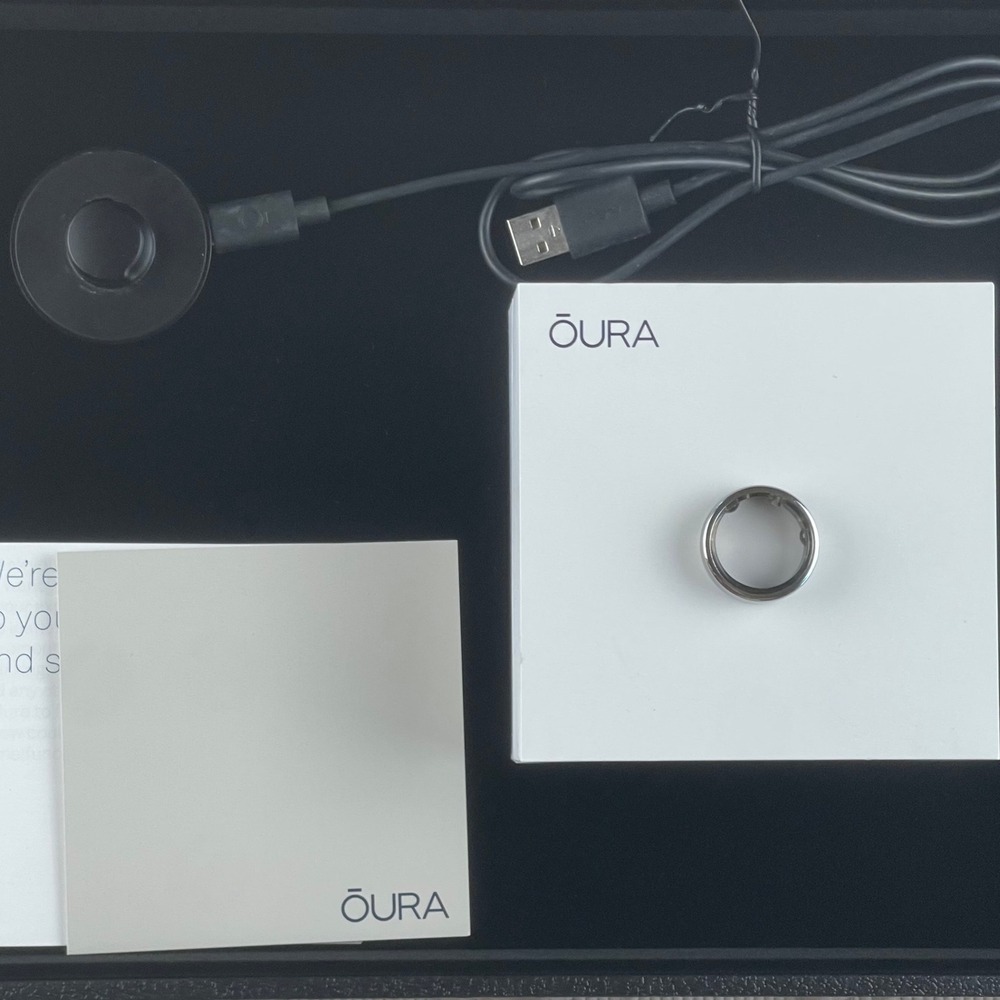 Oura Ring Gen3 Horizon Silver Smart Ring Size 11 Wellness Tracker Set JZ9051384